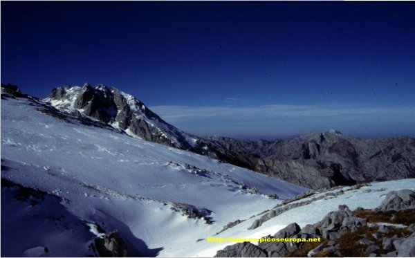 picos de europa, cortesia de J.Picallo, mas fotos en www.picoseuropa.net