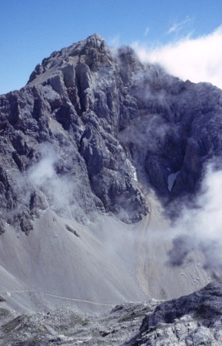picos de europa, cortesia de J.Picallo, mas fotos en www.picoseuropa.net