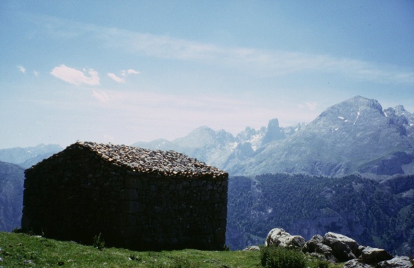 picos de europa, cortesia de J.Picallo, mas fotos en www.picoseuropa.net