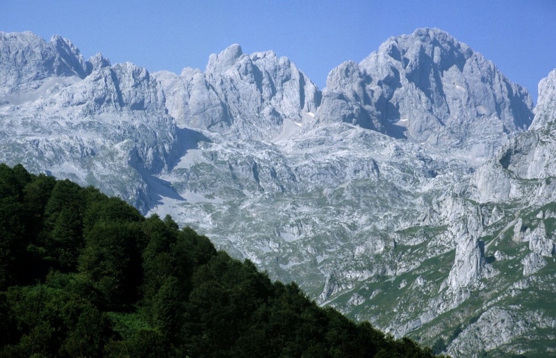 picos de europa, cortesia de J.Picallo, mas fotos en www.picoseuropa.net